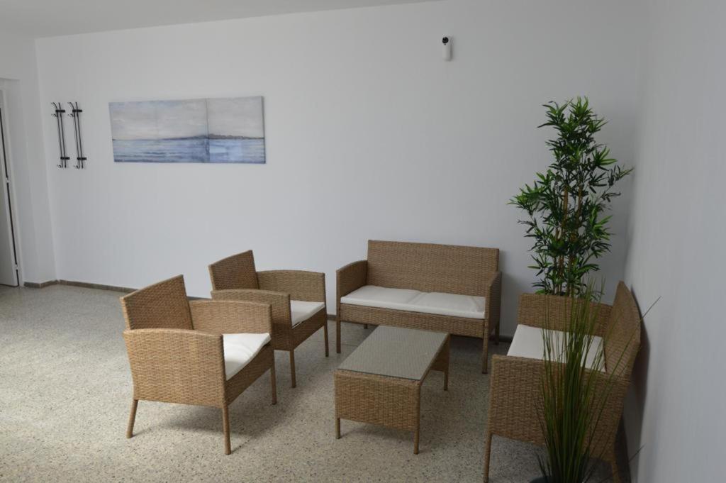 Roses Center 3 Apartment Екстериор снимка